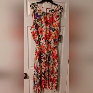 20W Donna Ricco Floral Pleated Midi Length Summer Dress with Belt